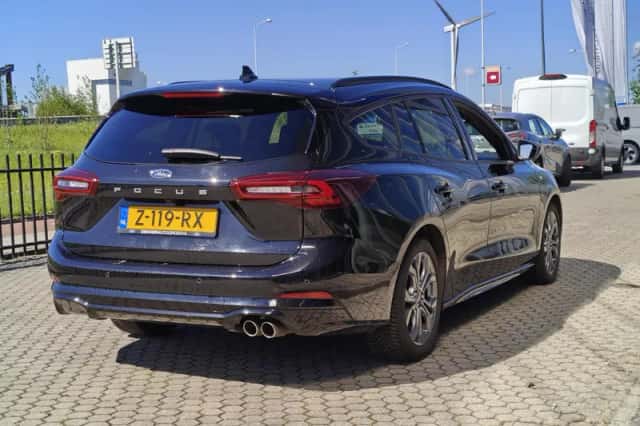 Ford Focus (2024) thumbnail 7