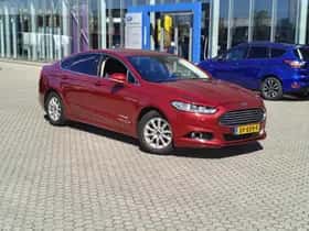 Ford Mondeo (2019) thumbnail 2