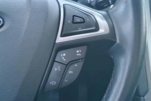 Ford Mondeo (2019) thumbnail 17