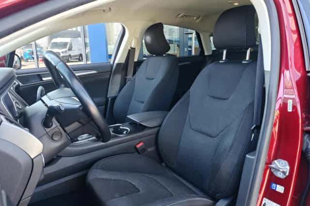 Ford Mondeo (2019) thumbnail 23