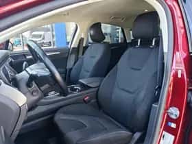 Ford Mondeo (2019) thumbnail 23
