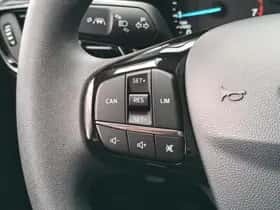 Ford Fiesta (2018) thumbnail 13