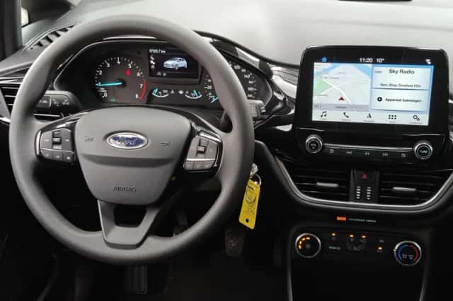 Ford Fiesta (2018) thumbnail 17