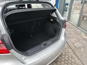 Ford Fiesta (2018) thumbnail 19