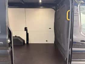 Ford Transit (2024) thumbnail 32