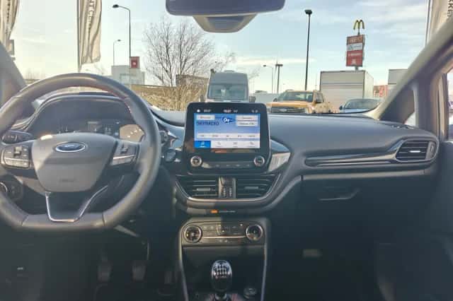 Ford Fiesta (2023) thumbnail 18