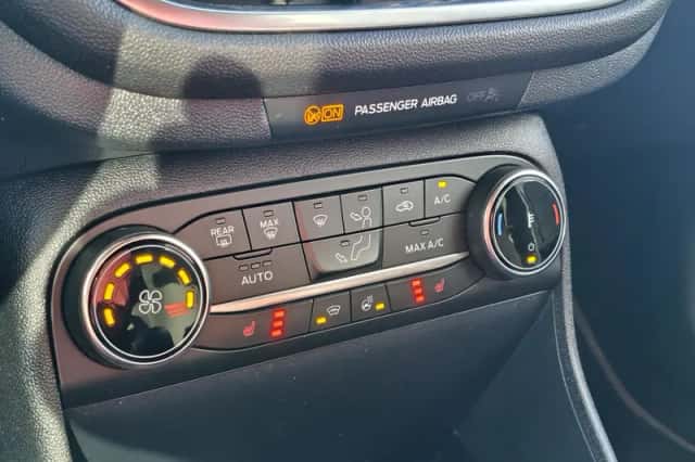 Ford Fiesta (2023) thumbnail 25