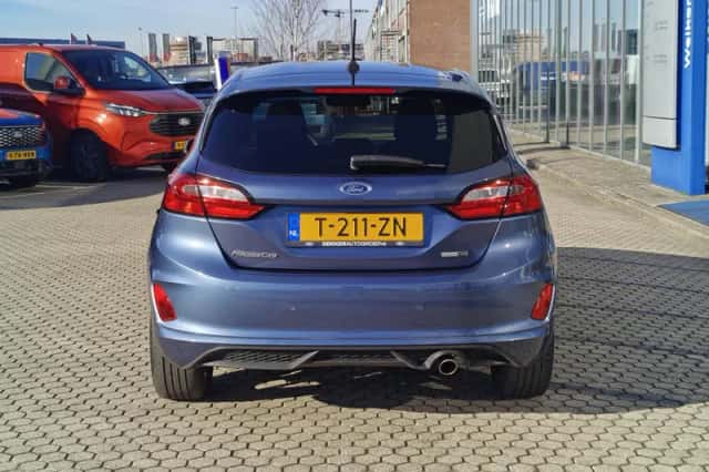 Ford Fiesta (2023) thumbnail 8