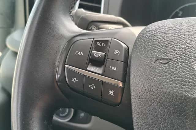 Ford Transit (2024) thumbnail 18