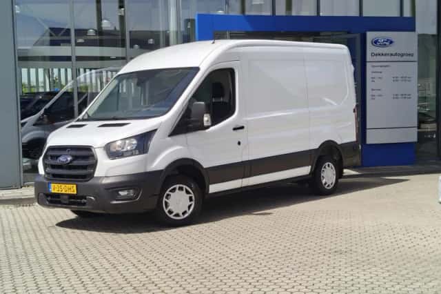 Ford Transit (2024) thumbnail 4