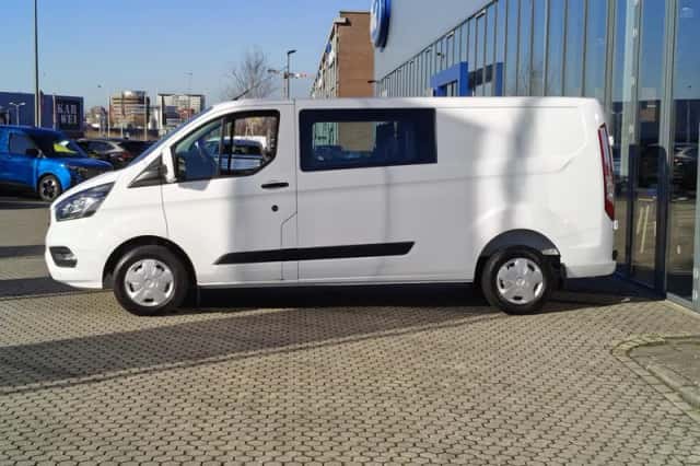 Ford Transit Custom (2023) thumbnail 11