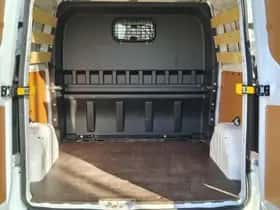 Ford Transit Custom (2023) thumbnail 19