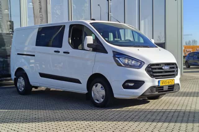 Ford Transit Custom (2023) thumbnail 3