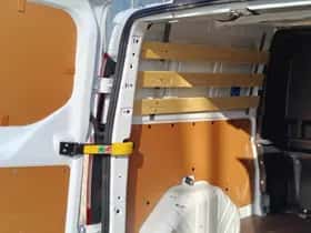 Ford Transit Custom (2023) thumbnail 21