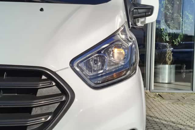 Ford Transit Custom (2023) thumbnail 9