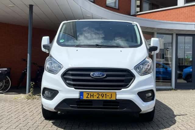 Ford Transit Custom (2019) thumbnail 2