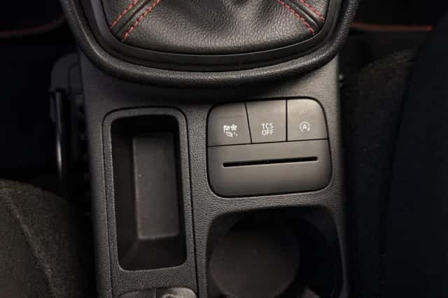 Ford Fiesta (2023) thumbnail 19