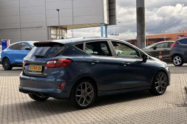 Ford Fiesta (2023) thumbnail 3