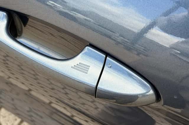 Ford Fiesta (2023) thumbnail 9