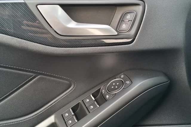 Ford Focus (2019) thumbnail 24