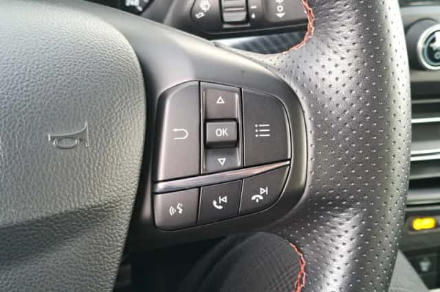 Ford Focus (2019) thumbnail 30