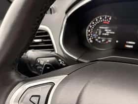 Ford S-Max (2015) thumbnail 16