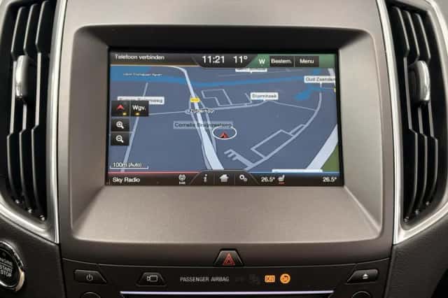Ford S-Max (2015) thumbnail 26