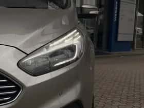 Ford S-Max (2015) thumbnail 4