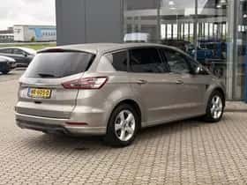 Ford S-Max (2015) thumbnail 9