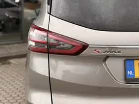 Ford S-Max (2015) thumbnail 10