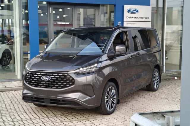 Ford Tourneo Custom (2026) thumbnail 4