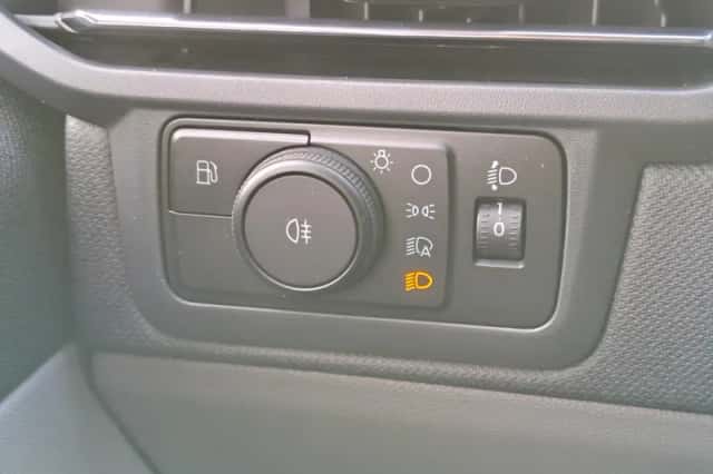 Ford Tourneo Custom (2026) thumbnail 31