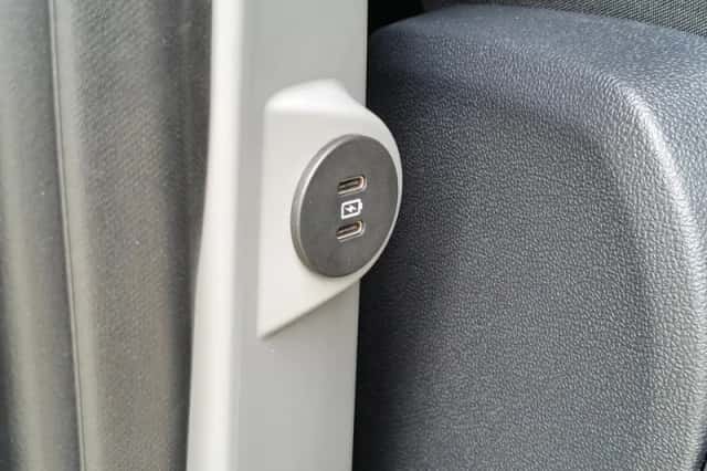 Ford Tourneo Custom (2026) thumbnail 35