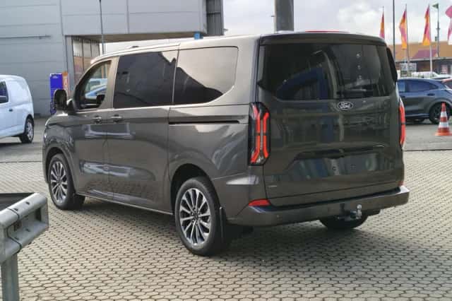 Ford Tourneo Custom (2026) thumbnail 7
