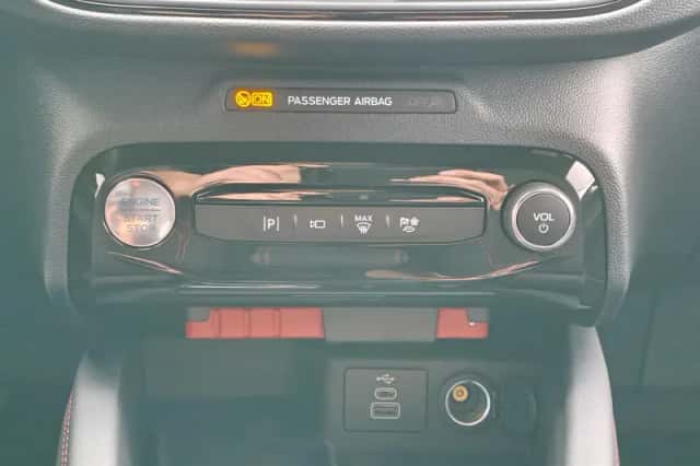 Ford Kuga (2026) thumbnail 25