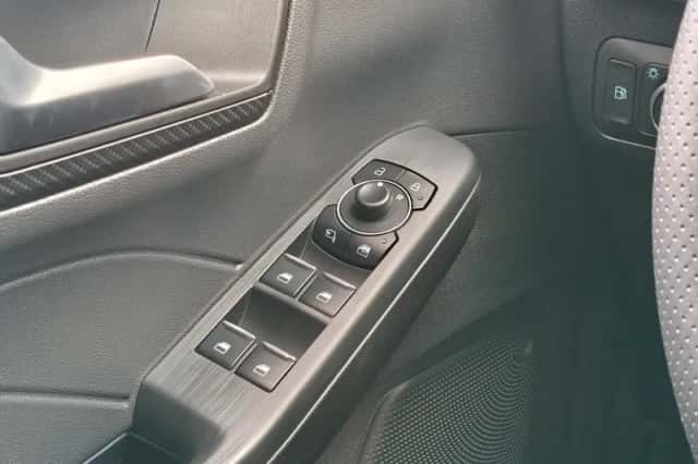 Ford Kuga (2026) thumbnail 30