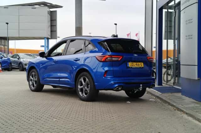 Ford Kuga (2026) thumbnail 4