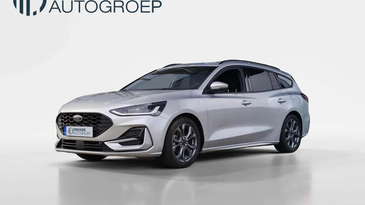 Ford Focus (2023) — foto 1