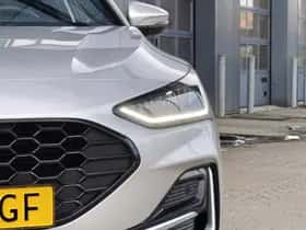 Ford Focus (2023) thumbnail 4