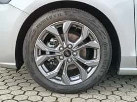 Ford Focus (2023) thumbnail 5