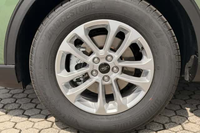 Ford Kuga (2026) thumbnail 6