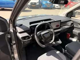 Ford Tourneo Courier (2025) thumbnail 11