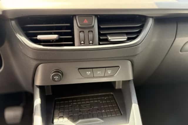 Ford Tourneo Courier (2025) thumbnail 23