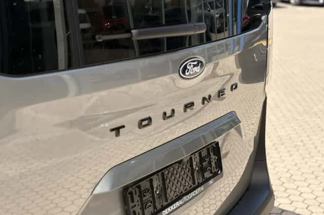 Ford Tourneo Courier (2025) thumbnail 9