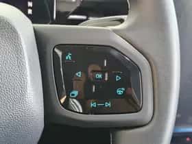 Ford Explorer (2026) thumbnail 10