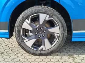 Ford Tourneo Custom (2025) thumbnail 13