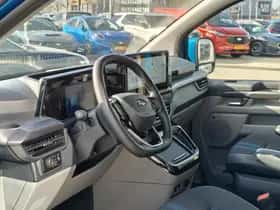 Ford Tourneo Custom (2025) thumbnail 19