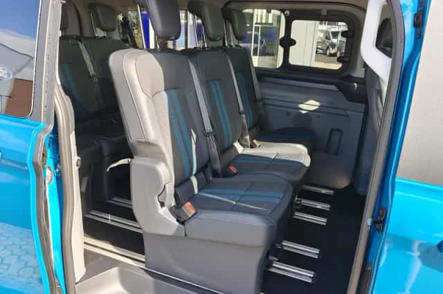 Ford Tourneo Custom (2025) thumbnail 34