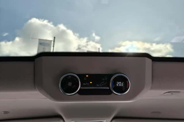 Ford Tourneo Custom (2025) thumbnail 38