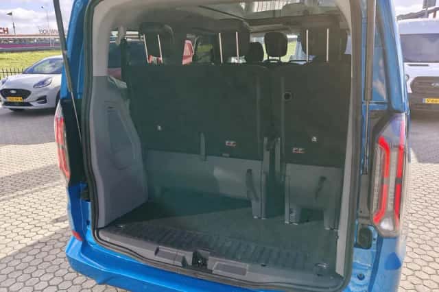Ford Tourneo Custom (2025) thumbnail 42